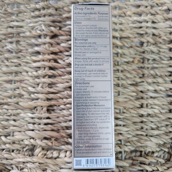 Lancome Teint Idole Ultra Wear Foundation 235N SPF25 Breathable Long Wear NIB - Picture 8 of 8